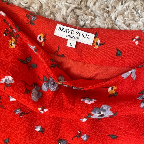 Red floral print mock wrap front midi skirt - Picture 2 of 4